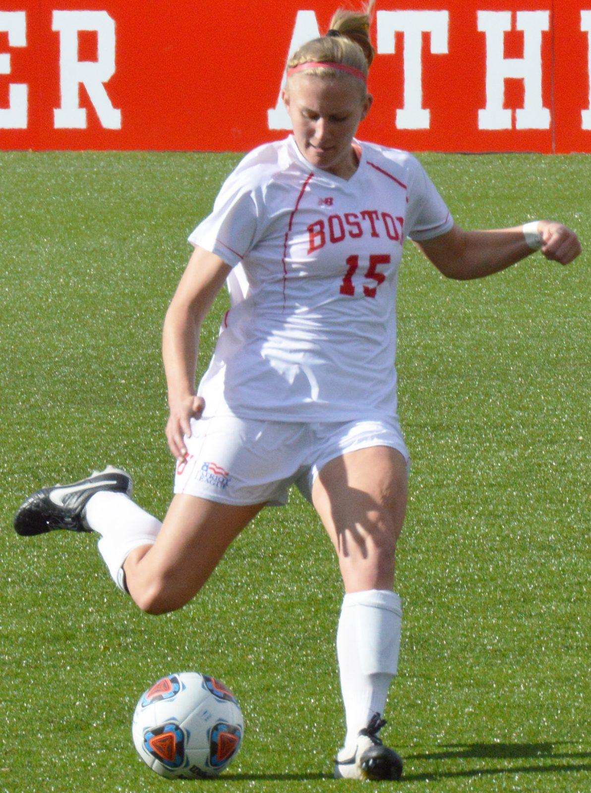 Senior Rachel Bloznalis won Patriot League Defender of the Year honors. PHOTO BY ERIN BILLINGS/ DFP FILE PHOTO