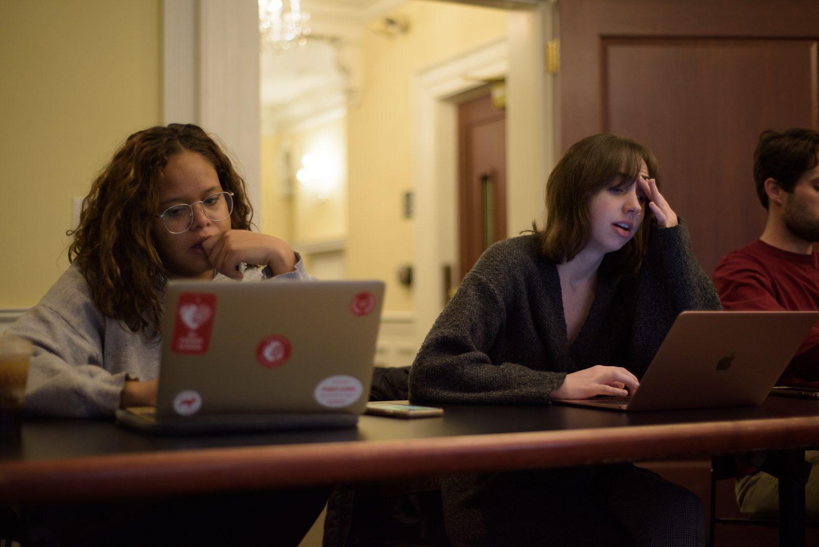 Often stretched for time due to long work hours, fourth-year Boston University student Jessica Frith frequently hands in her assignments late and chooses to catch up on sleep when her commitments become too overwhelming. CHLOE GRINBERG/ DFP STAFF
