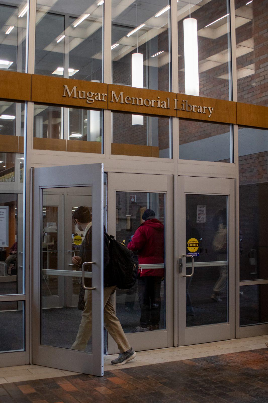 Mugar Memorial Library. Mice were spotted in Mugar Library as a result of cold weather, construction and food. HOLLY GUSTAVSEN/DFP PHOTOGRAPHER