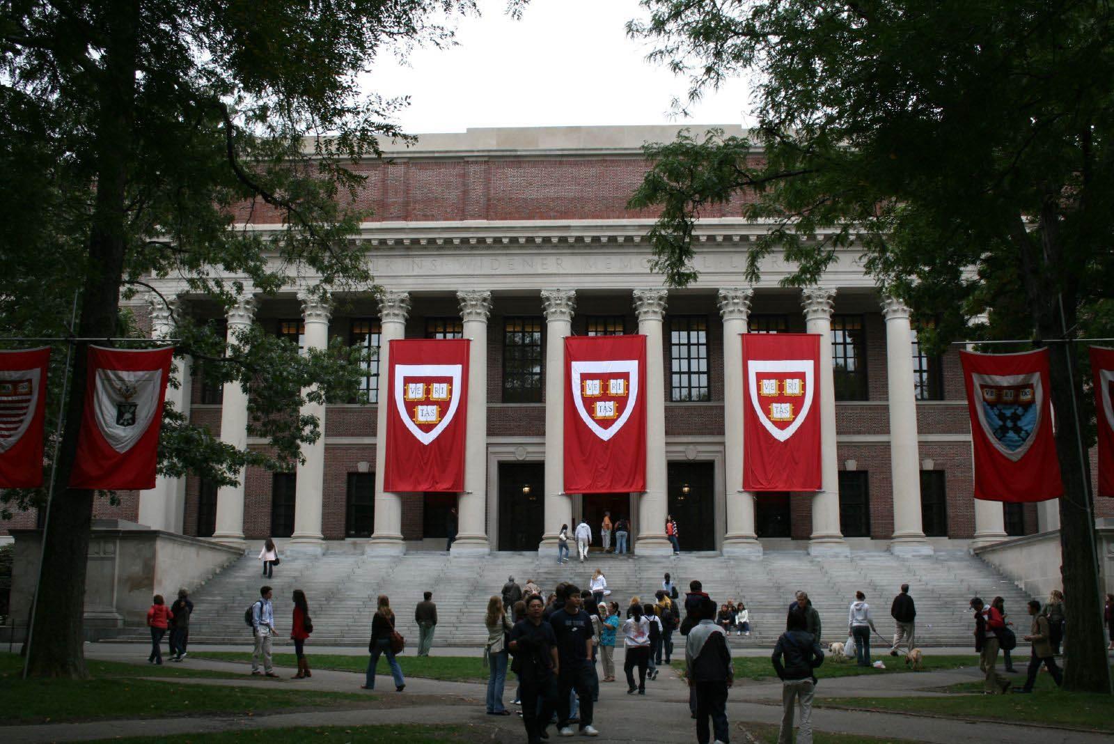 The Harvard men’s soccer team cancelled the rest of its season following lewd comments about women. PHOTO COURTESY WIKIMEDIA COMMONS 
