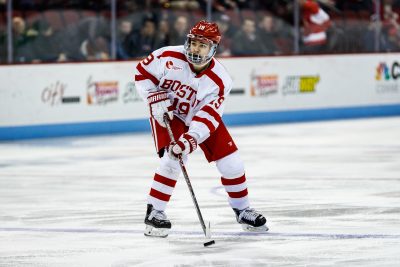 BOSTON, MA - JANUARY 13: Boston University Terriers forward Clayton Keller (19) looks to pass during the first period of the game between the Boston College Eagles and the Boston University Terriers on January 13th, 2016 at Agganis Arena in Boston, MA. (Photo by John Kavouris/Daily Free Press Staff)