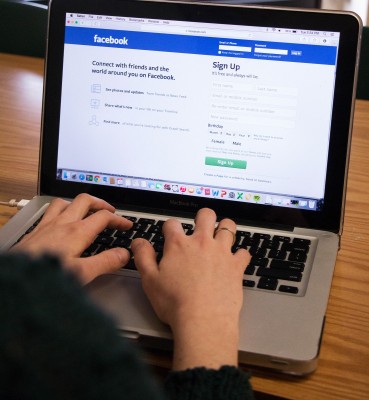 A study released Monday in Personality and Individual Differences found that insecure people use Facebook to seek attention. PHOTO ILLUSTRATION BY OLIVIA NADEL/DAILY FREE PRESS STAFF 