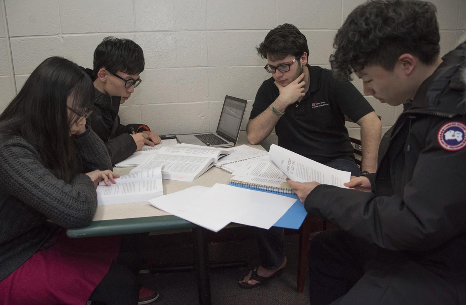 The Communications Immersion Program, a program at BU that aids in connecting Chinese students with their peers through an online portal is now expanding to reach all international students. ILLUSTRATION BY LEXI PLINE/DAILY FREE PRESS STAFF