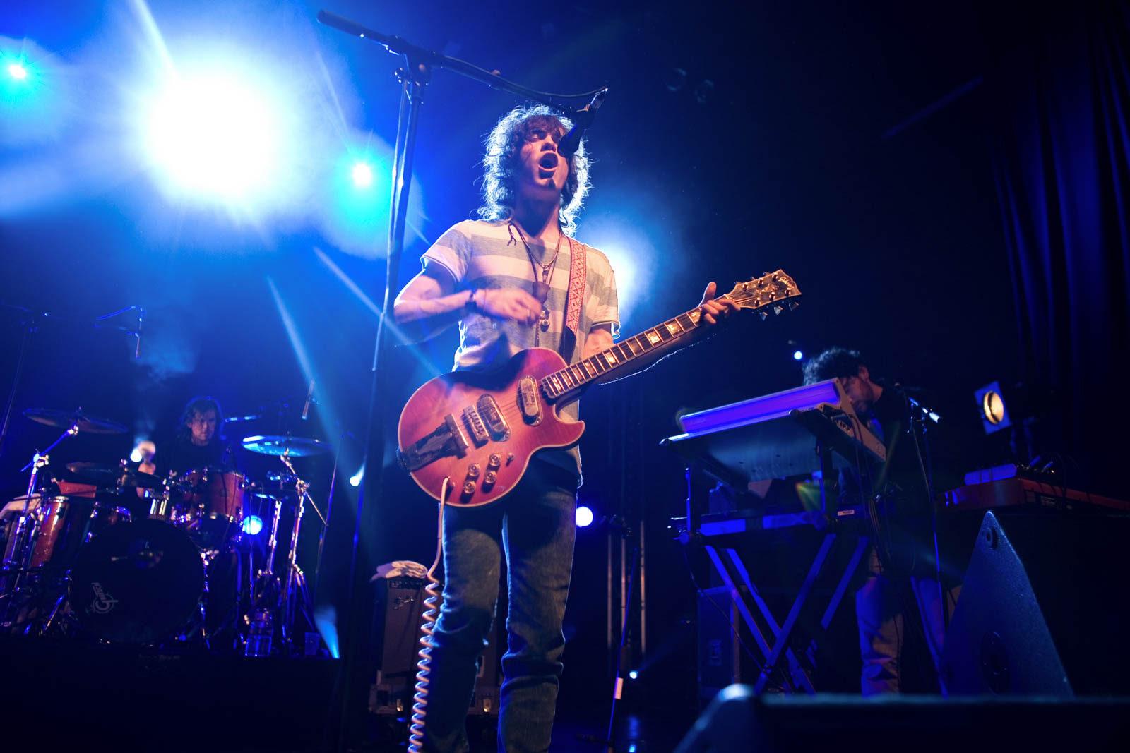 Andrew VanWyngarden, the lead singer of MGMT, performs at a concert. PHOTO COURTESY WIKIMEDIA COMMONS 