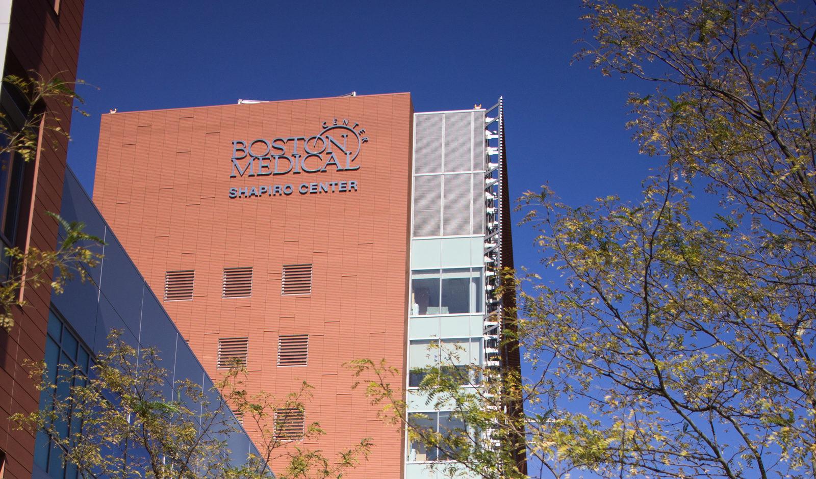 Boston University scientists help Stand Up To Cancer launch its program to halt lung and pancreatic cancers in the early stages. PHOTO BY VIVIAN MYRON/ DAILY FREE PRESS STAFF