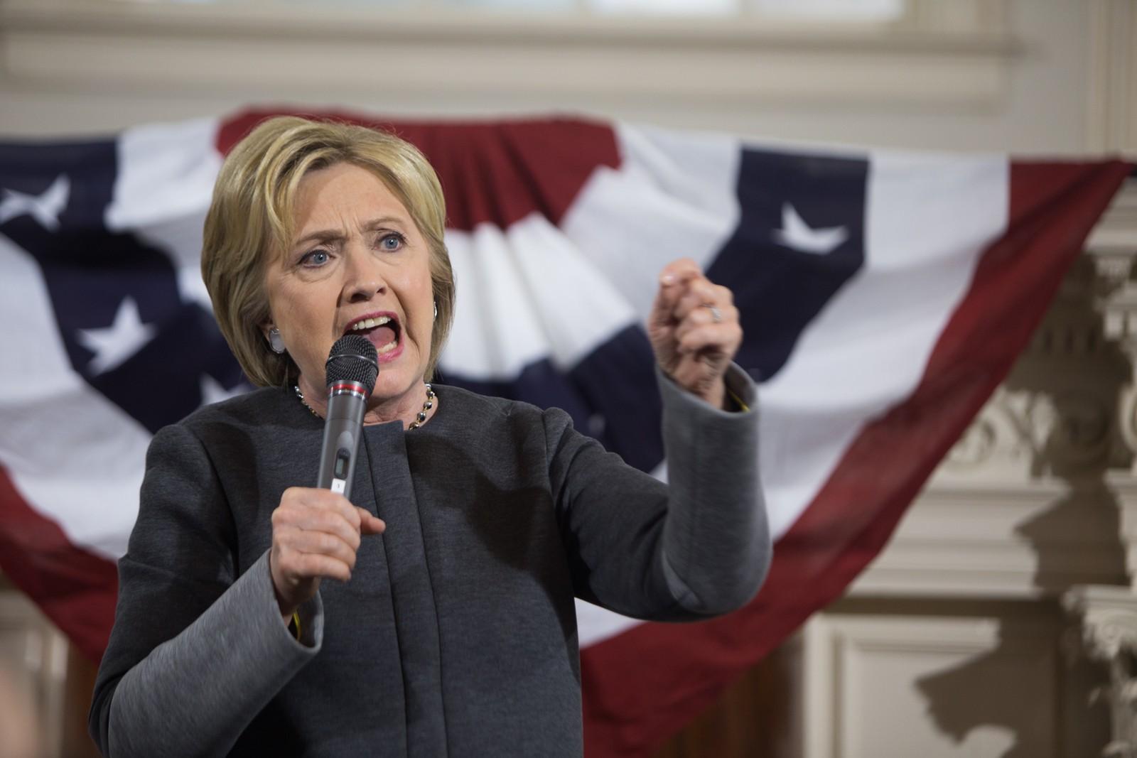 Democratic presidential hopeful and former Secretary of State Hillary Clinton makes a quick stop in Boston in a final push before Super Tuesday. PHOTO BY KELSEY CRONIN/DAILY FREE PRESS STAFF