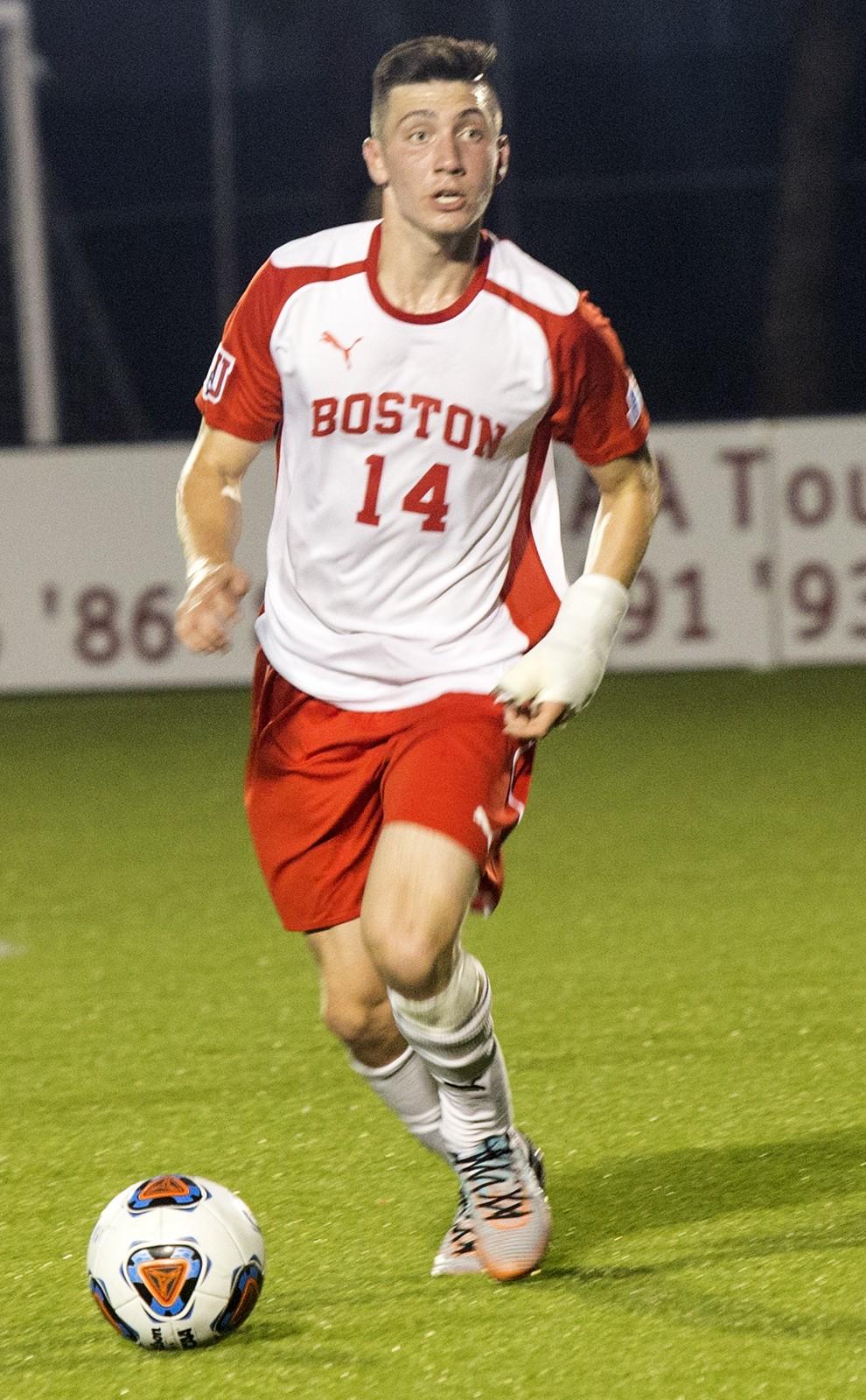 Junior midfielder Anthony Viteri scored his second goal of the season on Saturday. PHOTO BY ANN SINGER/ DFP FILE PHOTO