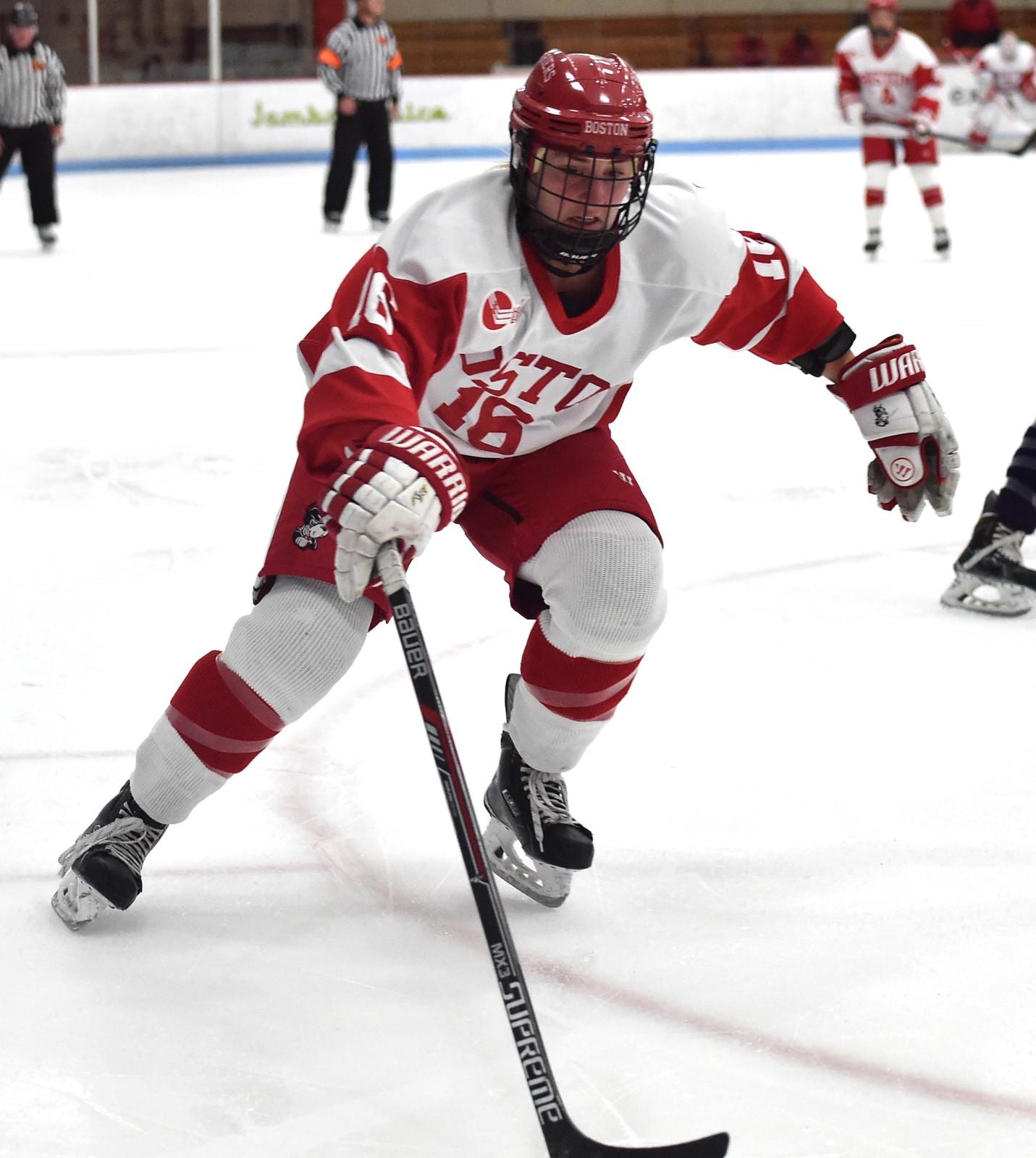 Sammy Davis will partake in her first Hockey East championship weekend. PHOTO BY MADDIE MALHOTRA/DAILY FREE PRESS STAFF
