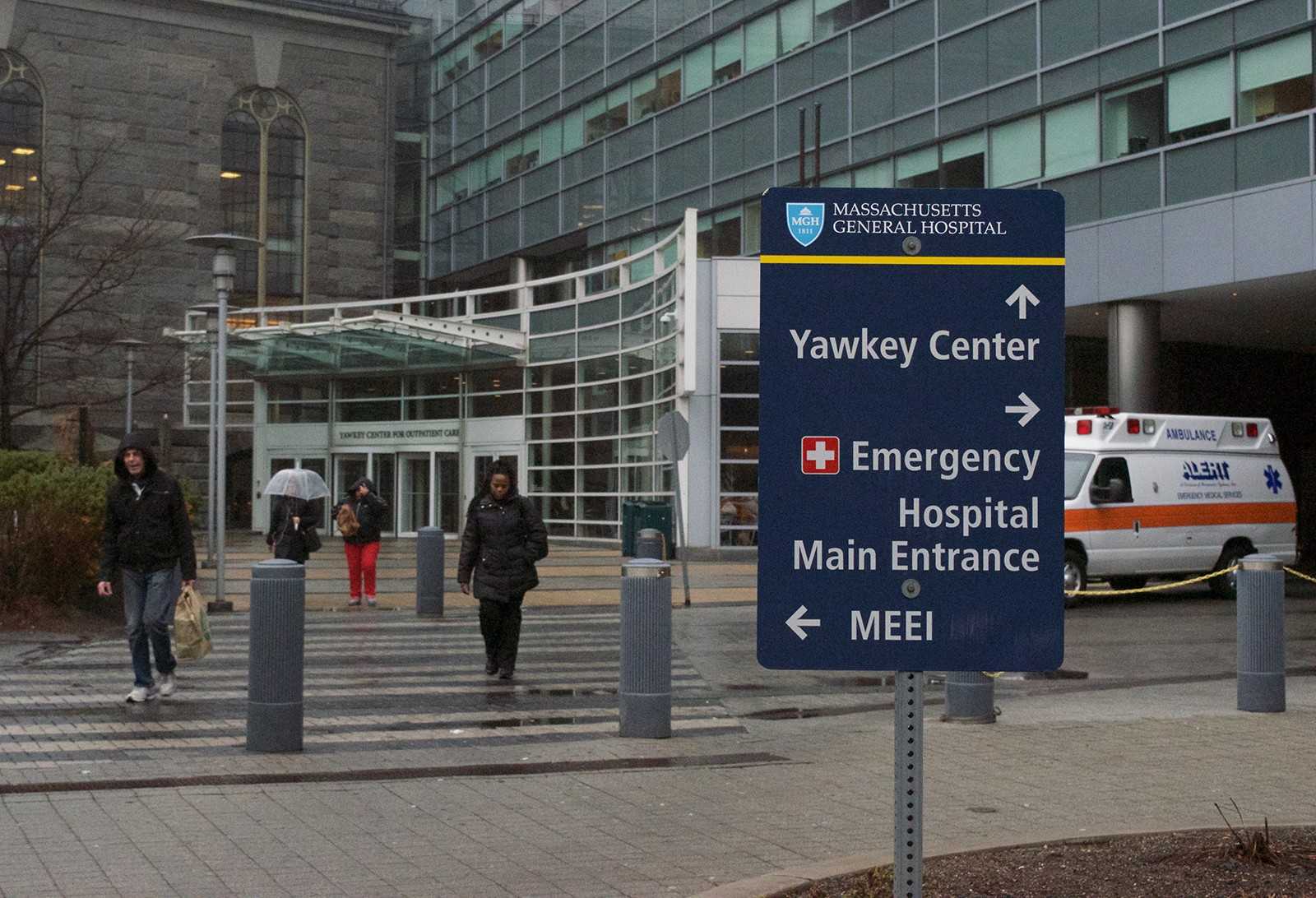 Representatives from the Centers for Disease Control and Prevention began investigating the outbreak of a deadly bacterial infection within Boston’s homeless population Wednesday. PHOTO BY ELLEN CLOUSE/DAILY FREE PRESS STAFF