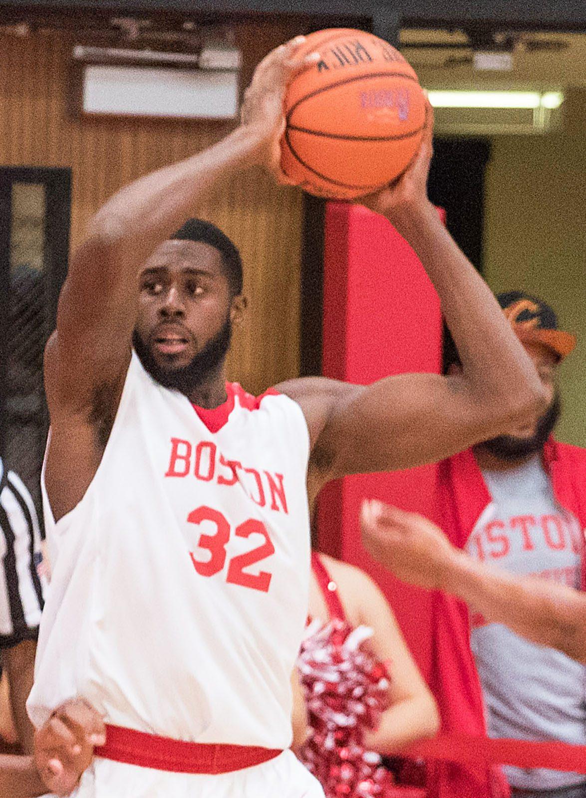 Senior Justin Alston finished his last game at Case Gym with 20 points and 8 rebounds. He fouled out late in the first overtime, and his absence was notable in the final 5 minutes. PHOTO BY JUSTIN HAWK/ DAILY FREE PRESS STAFF