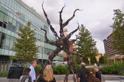 Chris Williams’ Nerve Center sculpture stands in Kendall Square in Cambridge. PHOTO BY SHANE FU/ DAILY FREE PRESS CONTRIBUTOR 