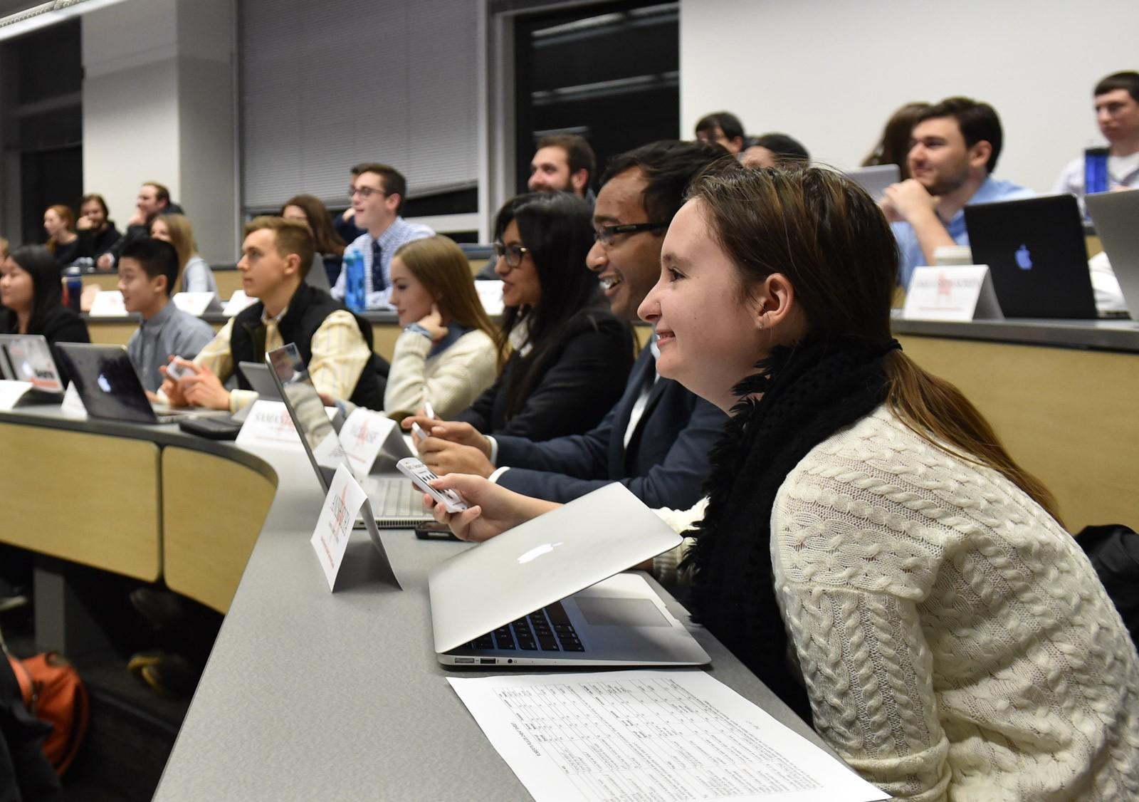 Kaitlyn Murtha, a sophomore in the Questrom School of Business, attends the first Student Government  meeting of the spring 2016 semester in the Photonics building Monday. PHOTO BY MADDIE MALHOTRA/DAILY FREE PRESS STAFF