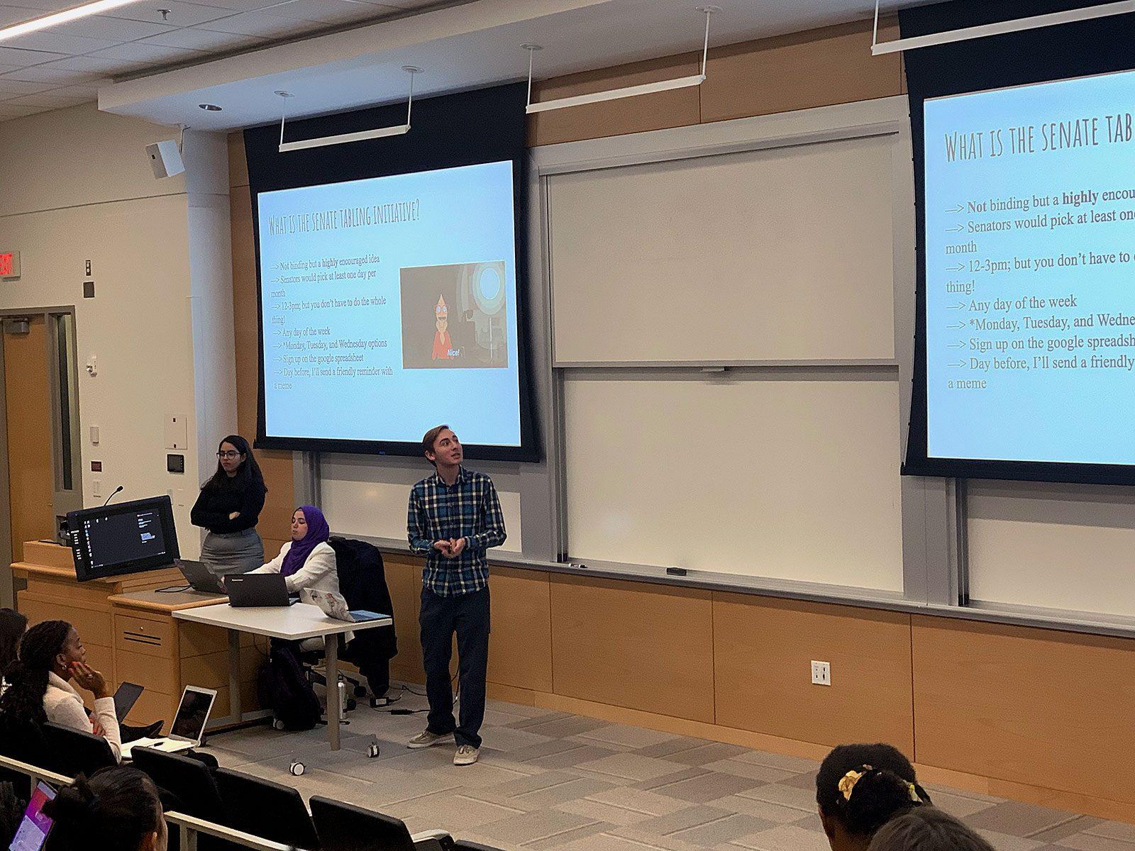 Senator Evan Teplensky (CAS ‘23) presents the Senate Tabling Initiative to the Undergraduate Student Government on Monday night. ELLIE YEO/ DAILY FREE PRESS STAFF