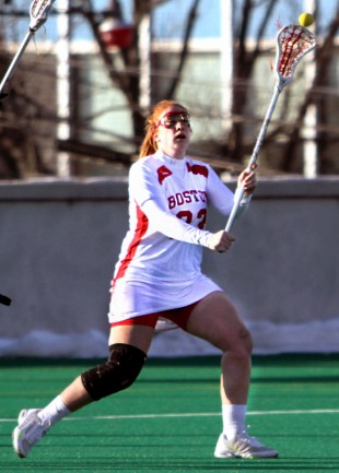 Women’s lacrosse completes comeback, defeats Lafayette – The Daily Free