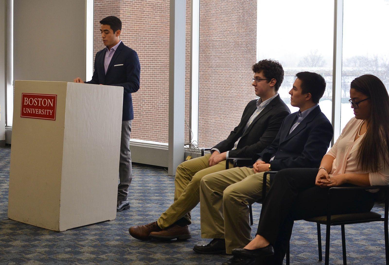 Austin Kruger (SMG ’16), who will be running for student government president, speaks at a special announcement gathering Sunday afternoon. PHOTO BY WILLA RUSOWICZ-ORAZEM