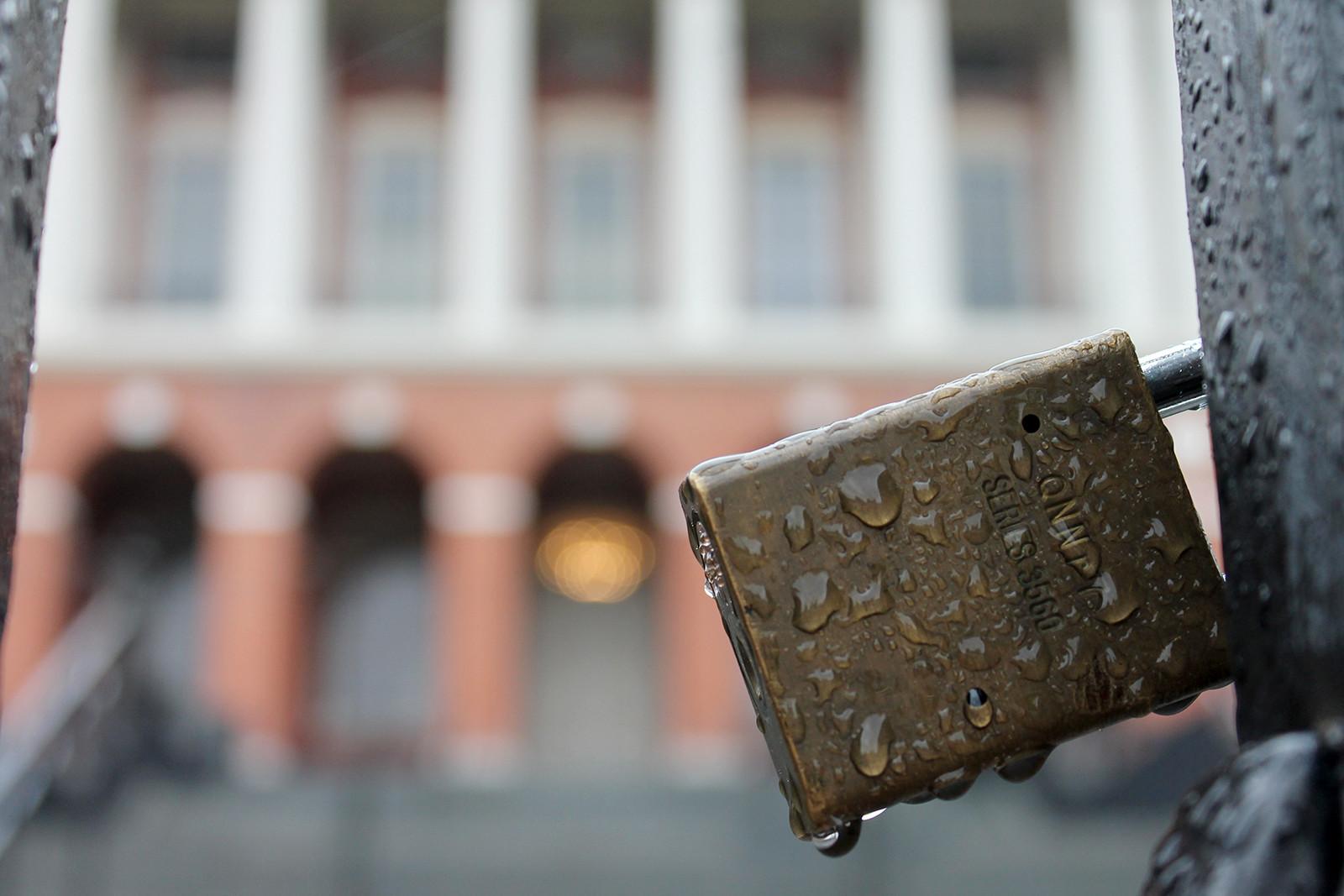 A Washington-based investigative news organization ranked Massachusetts among the worst states for easily accessible public records. PHOTO BY ABIGAIL FREEMAN/DAILY FREE PRESS CONTRIBUTOR