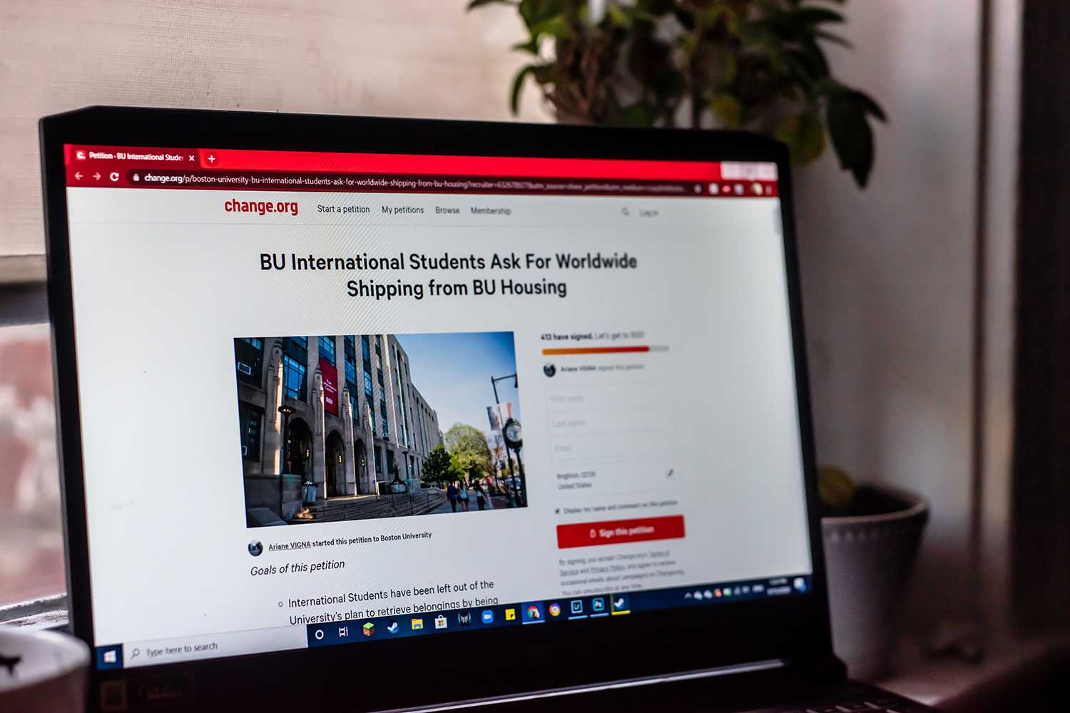 Boston University international students created a petition urging the University to reconsider shipping personal belongings worldwide after a plan released by BU Housing on May 8 required that they store their items over the summer or have them shipped to a domestic address. ILLUSTRATION BY LAURYN ALLEN/ DAILY FREE PRESS STAFF