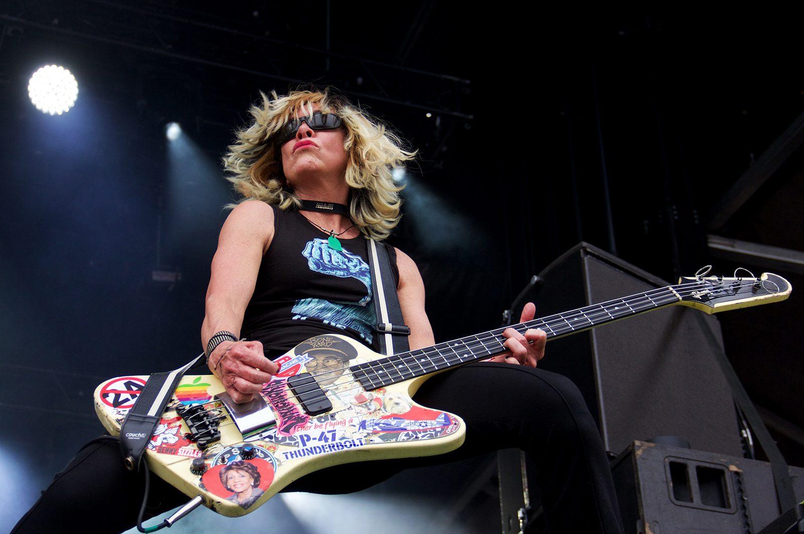 Gail Greenwood, bass guitarist for Belly, performs for the crowd at Boston Calling Music Festival on Saturday. PHOTO BY OLIVIA FALCIGNO/ DAILY FREE PRESS STAFF