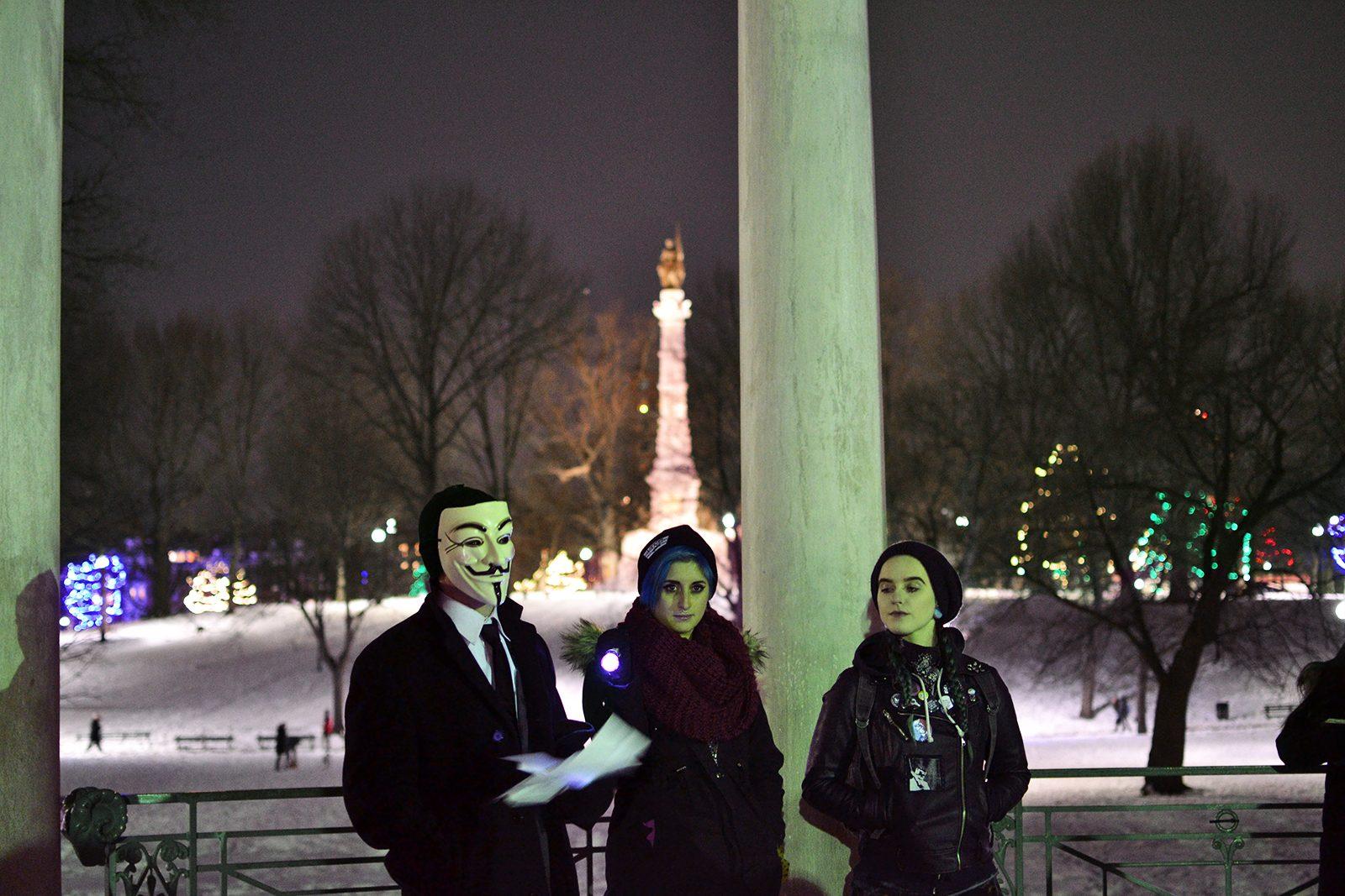 Locals gather Friday night in the Boston Common to protest against Betsy DeVos, the newly confirmed United States Secretary of Education. PHOTO BY CHLOE GRINBERG/ DAILY FREE PRESS STAFF