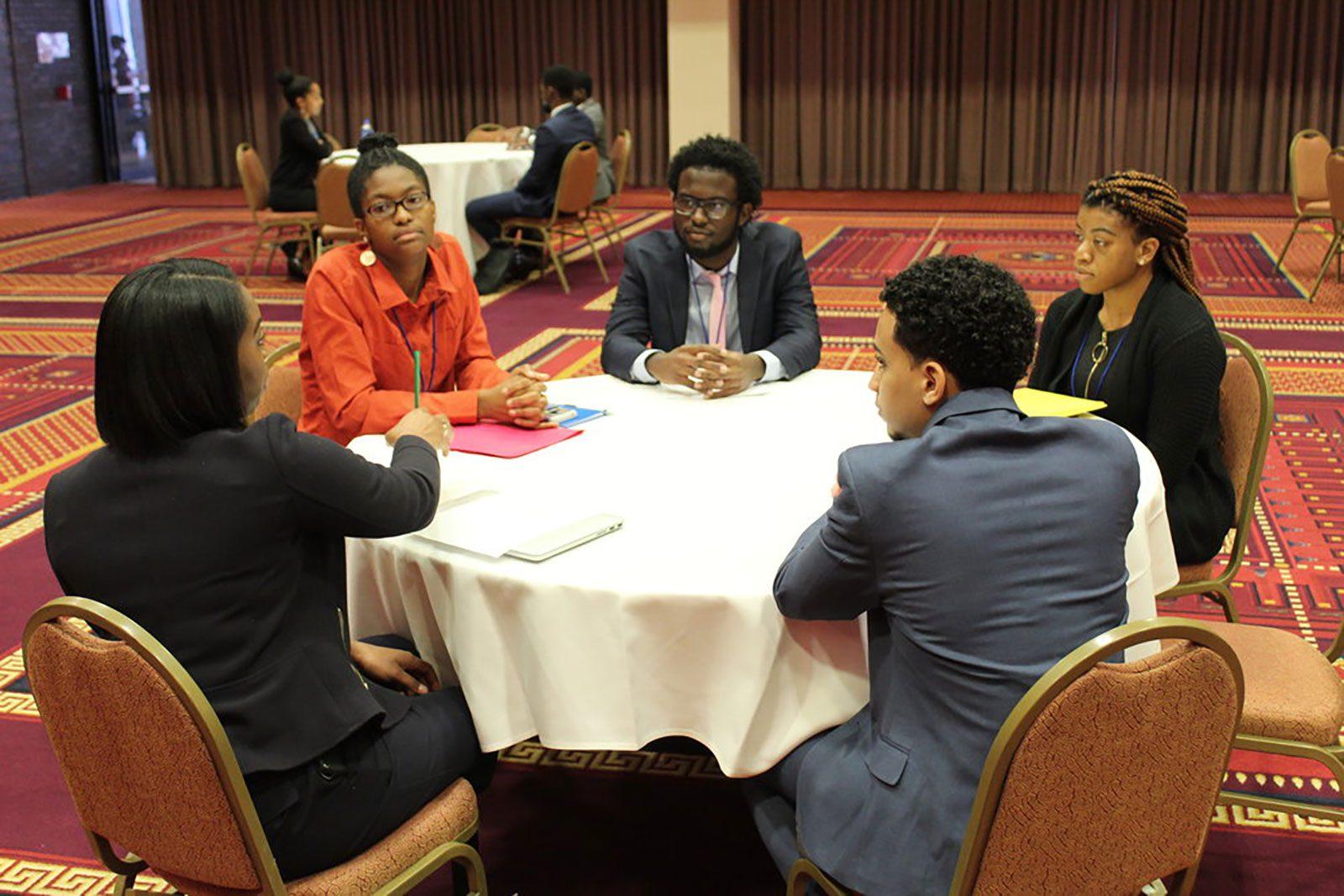 Students at the Breaking Boundaries conference in the George Sherman Union. Next Wave in Business, a nonprofit organization aimed at providing Black and Latinx undergraduate students with employment opportunities, hosted a conference for college students from across the United States and Latin America last weekend at the GSU and the College of Arts and Sciences. COURTESY OF TONY RICE II/ NEXT WAVE BUSINESS
