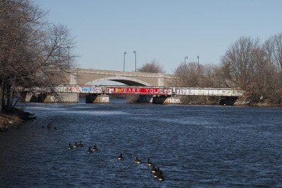 The Massachusetts Department of Transportation announced Monday that design errors in the Commonwealth Avenue Bridge renovations may result in a year-long delay of building. PHOTO BY BRITTANY CHANG/DAILY FREE PRESS STAFF
