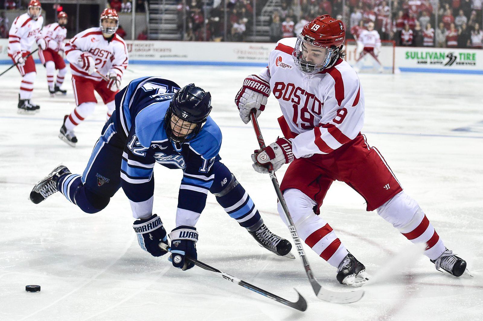 Freshman forward Clayton Keller potted BU's first goal of the night. PHOTO BY MADDIE MALHOTRA/ DAILY FREE PRESS STAFF 
