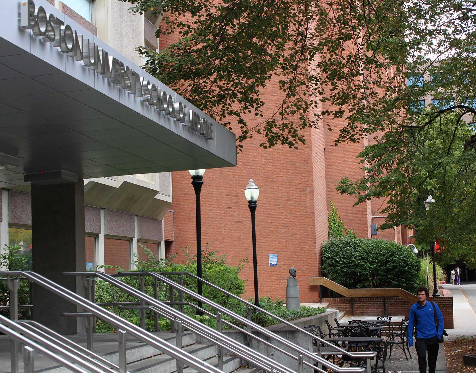 A study released Wednesday by the Journal of the American Geriatric Society, which included research from the Boston University School of Medicine, found a way to predict which patients may some day need life support. PHOTO BY BRIGID KING/DAILY FREE PRESS STAFF