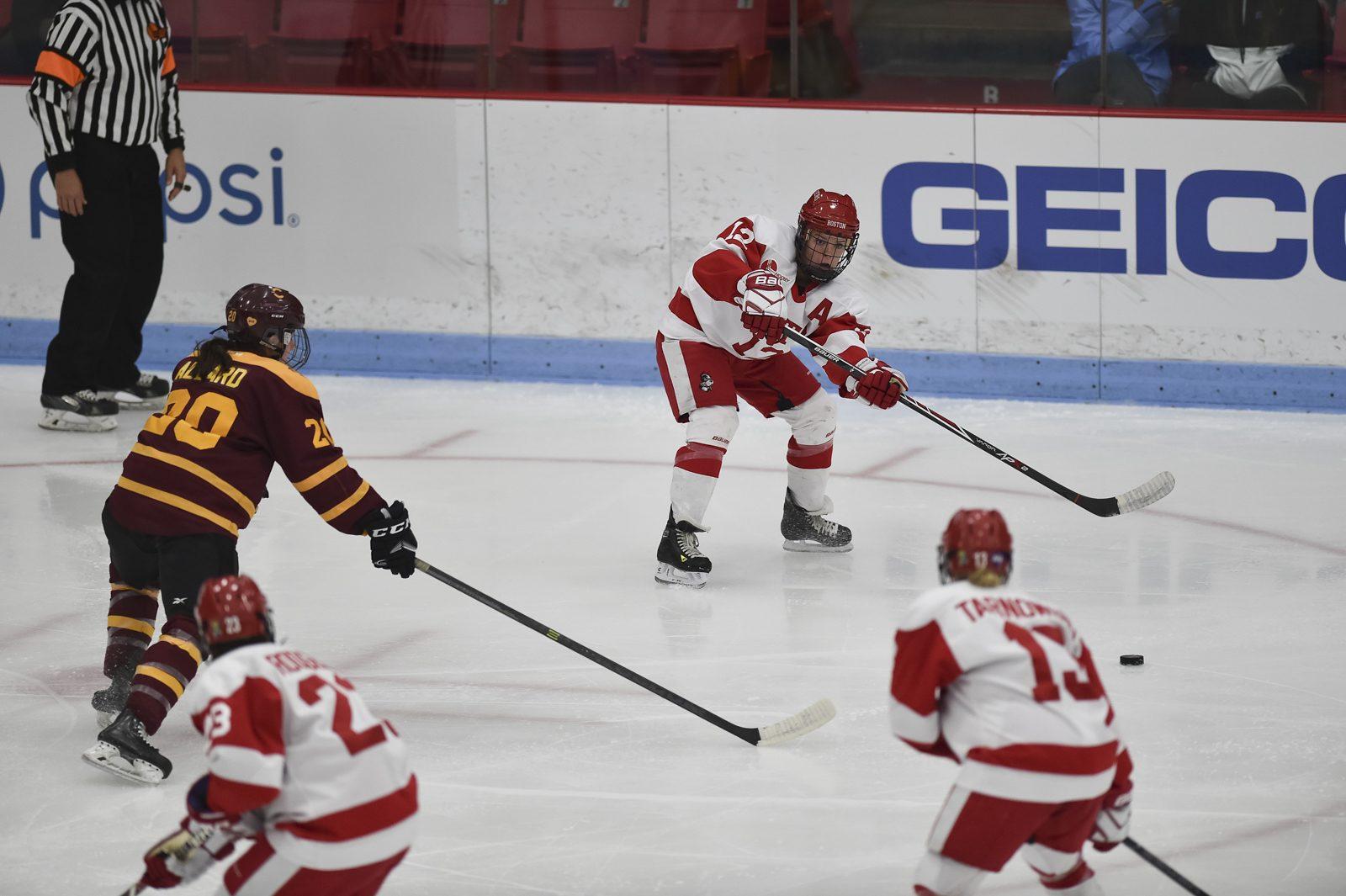 Senior forward Victoria Bach had six points against Maine in the Hockey East quarterfinals. PHOTO BY MADDIE MALHOTRA/ DFP FILE PHOTO