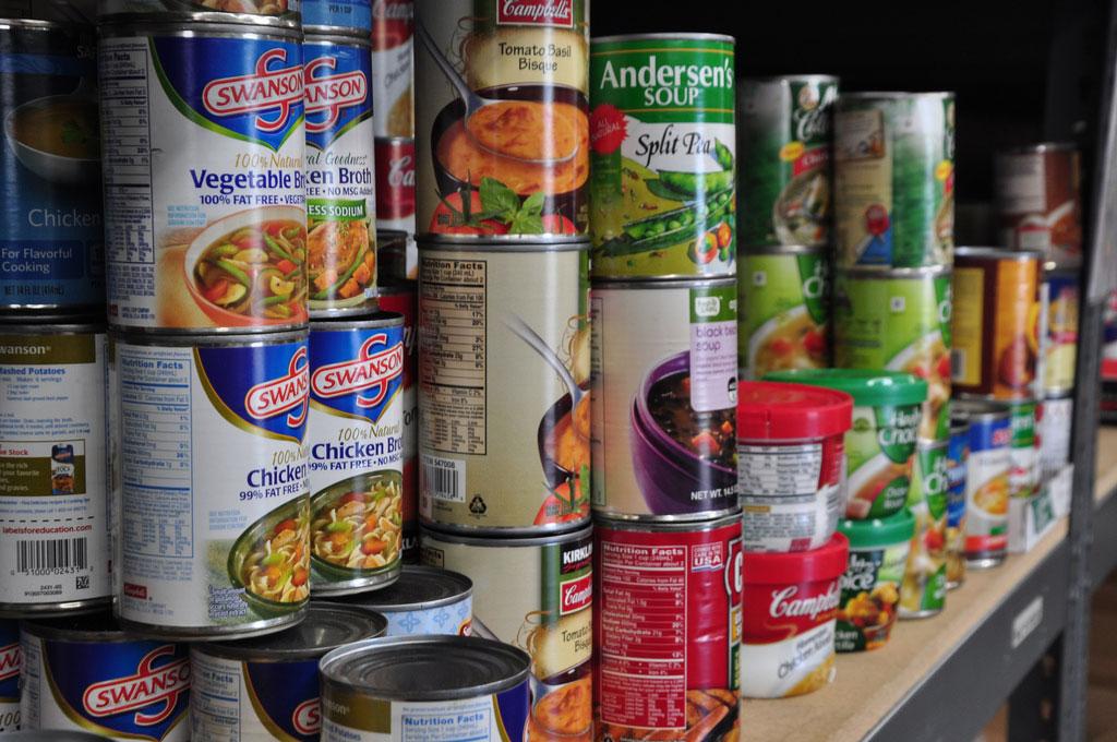 Boston University’s Sigma Alpha Lambda chapter will face off against its Binghamton University counterpart next month in a food collection competition. PHOTO COURTESY OF SALVATION ARMY USA WEST
