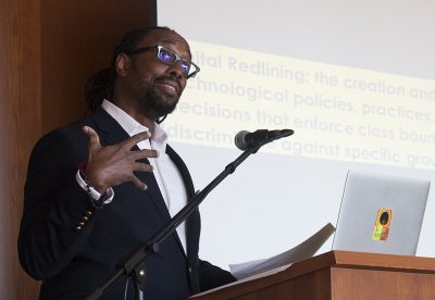Chris Gilliard, of Macomb Community College, speaks about technological innovation and its impact on class boundaries Monday at Boston University Hillel. PHOTO BY KANKANIT WIRIYASAJJA/ DAILY FREE PRESS STAFF 