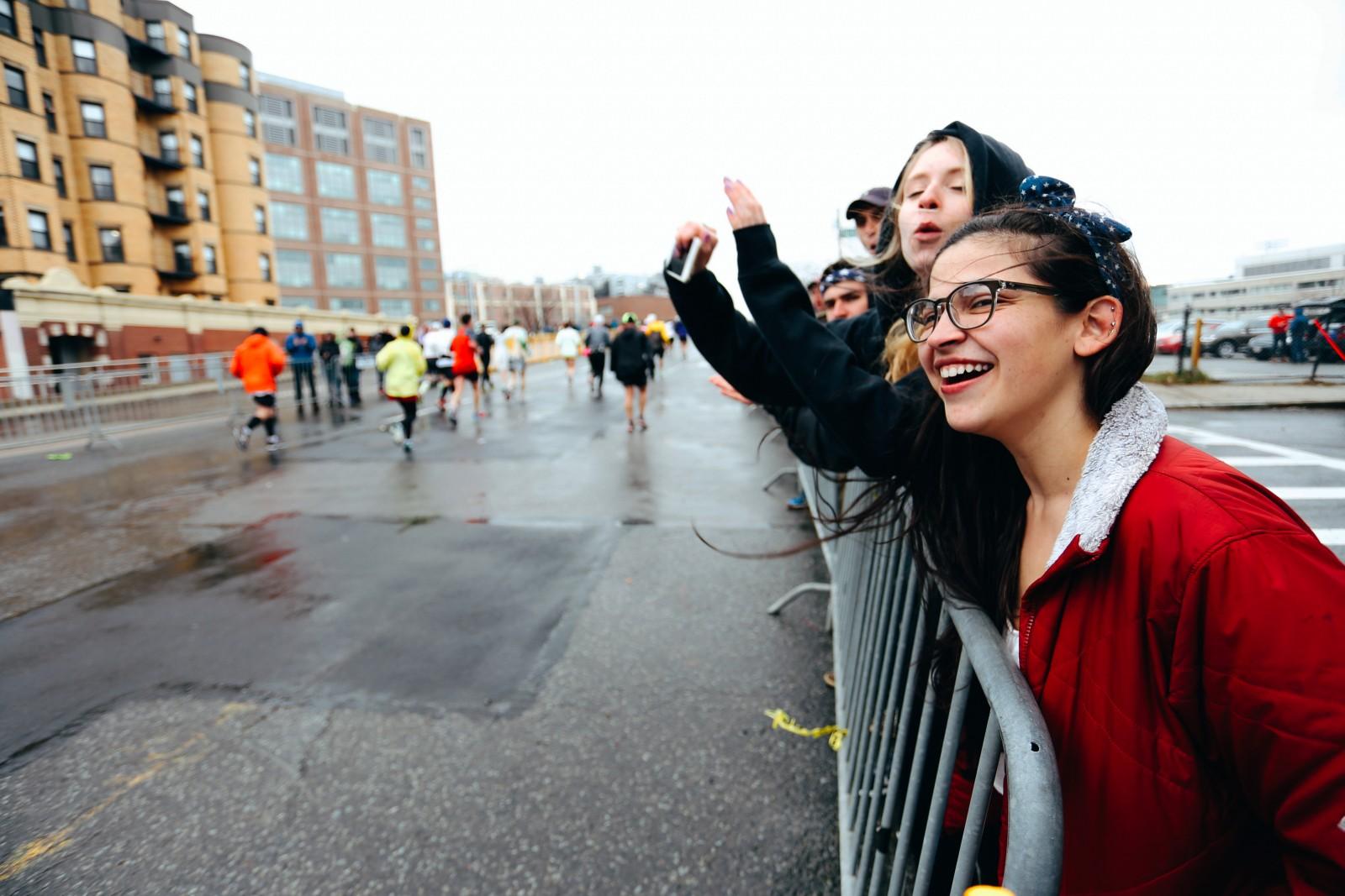 Students show spirit, support community at 2015 Boston Marathon
