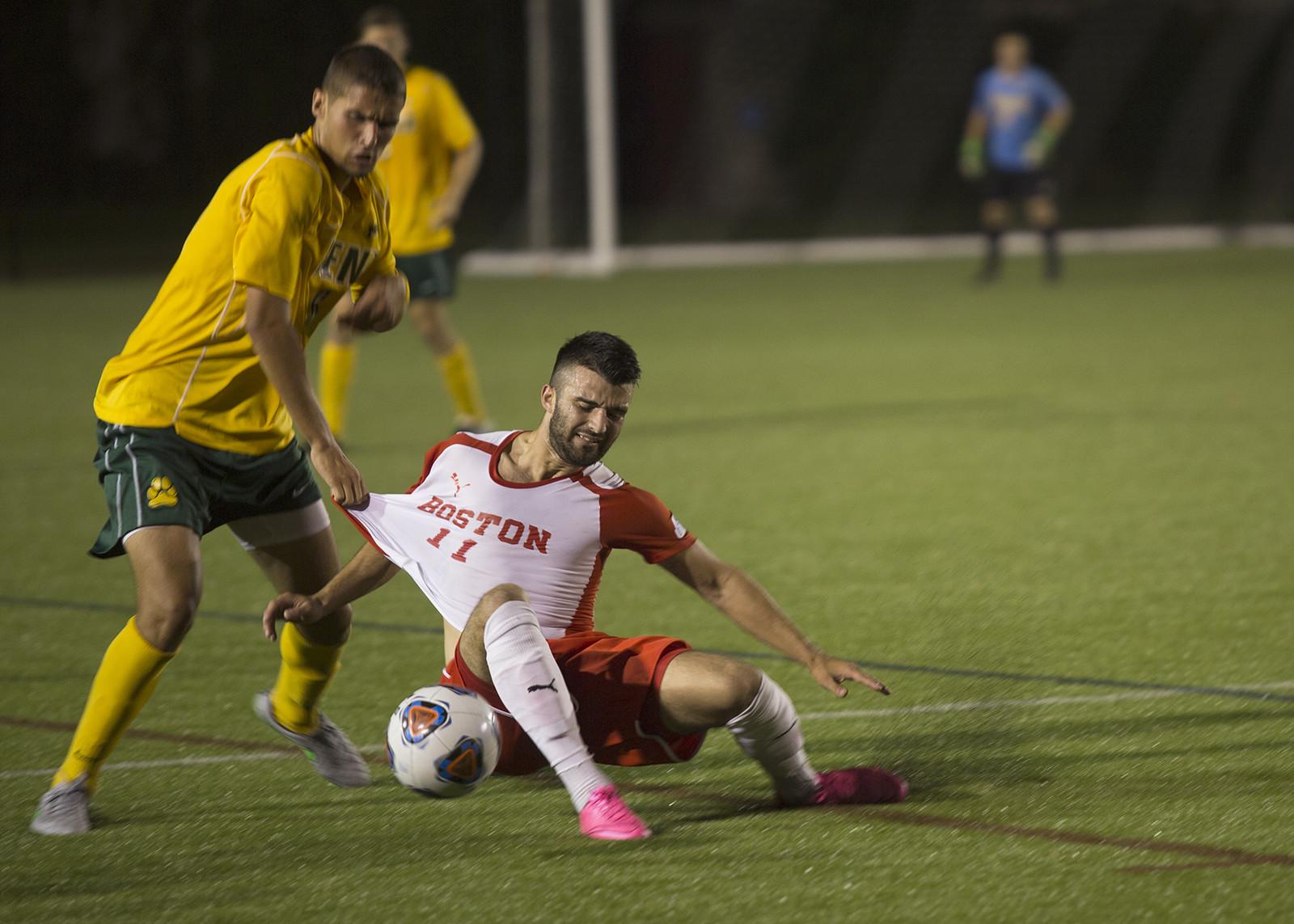 Following The Department of Veteran Affairs and Boston University’s study regarding NFL players testing positive for brain disease, Boston University athletics is taking precautions to protect student athletes. PHOTO BY ANN SINGER/DFP FILE PHOTO