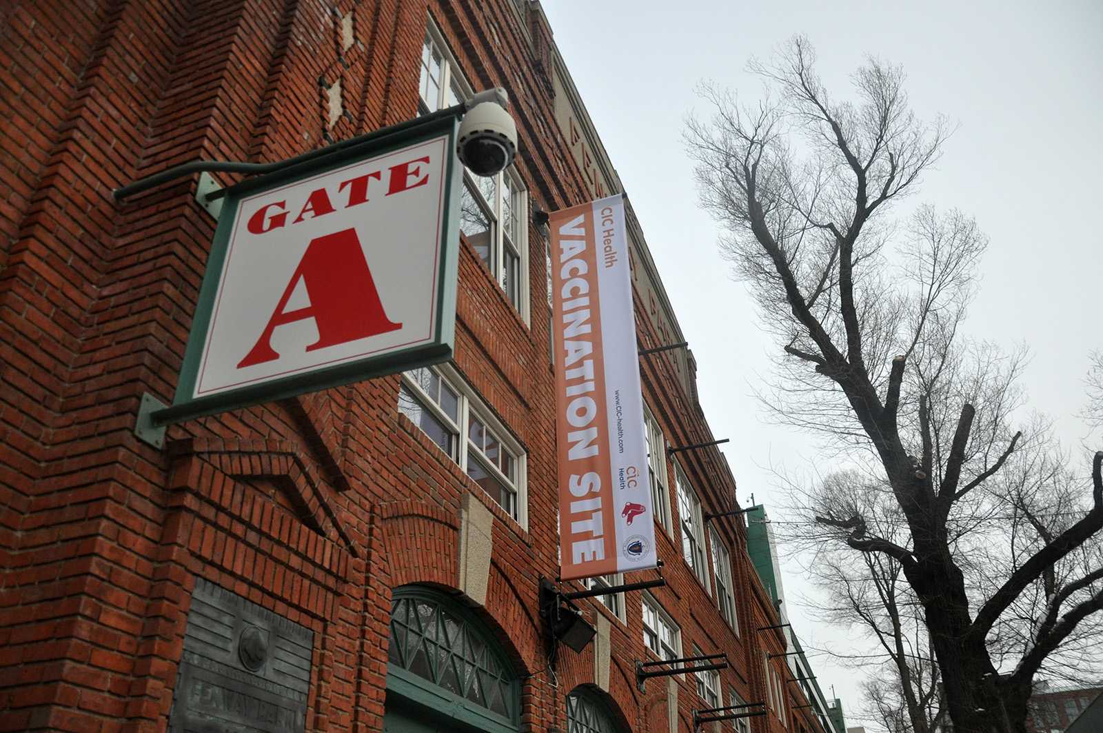 Fenway Park vaccination site. Boston residents who drive seniors to vaccine distribution centers became eligible for same-day appointments Wednesday, leading some to offer rides to elderly vaccine recipients to receive the vaccine sooner. LILY KEPNER/ DAILY FREE PRESS STAFF