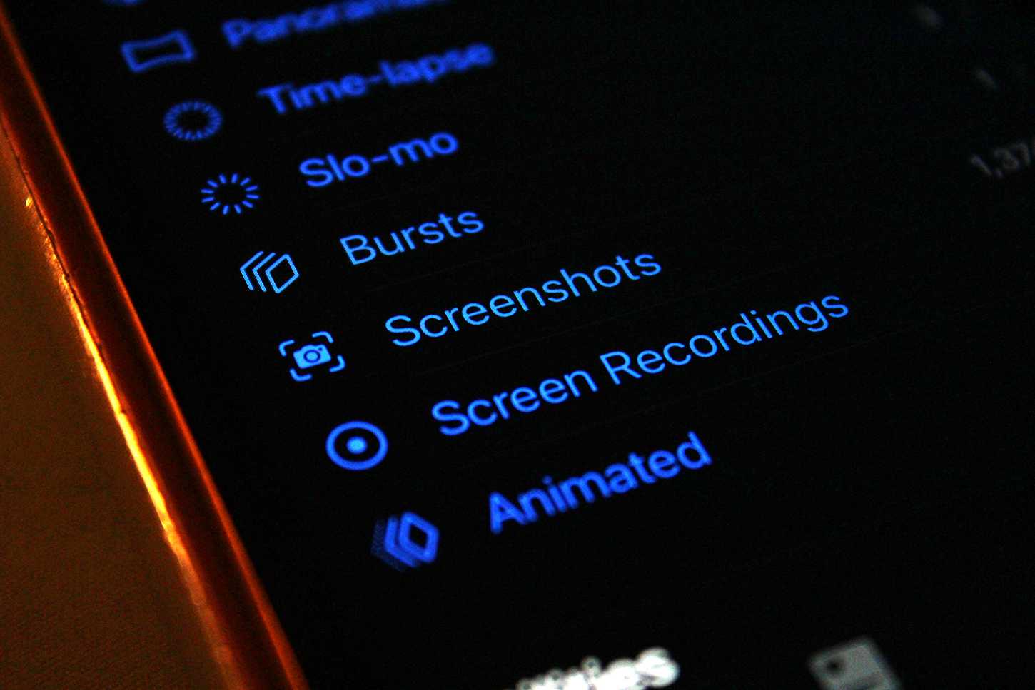 screenshots tab on iphone photos gallery