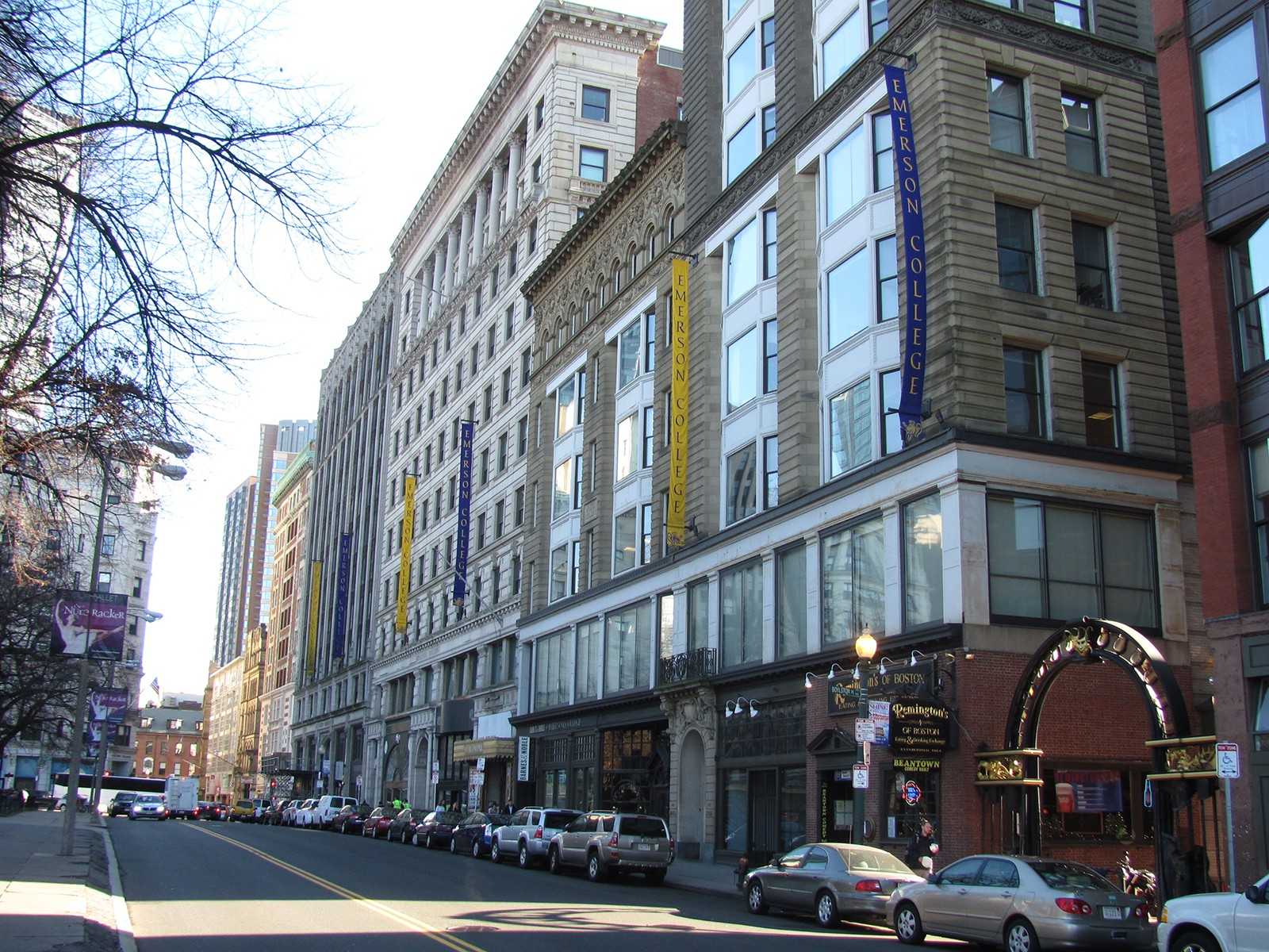 EDITORIAL: Lights dim and a curtain falls on Boston history