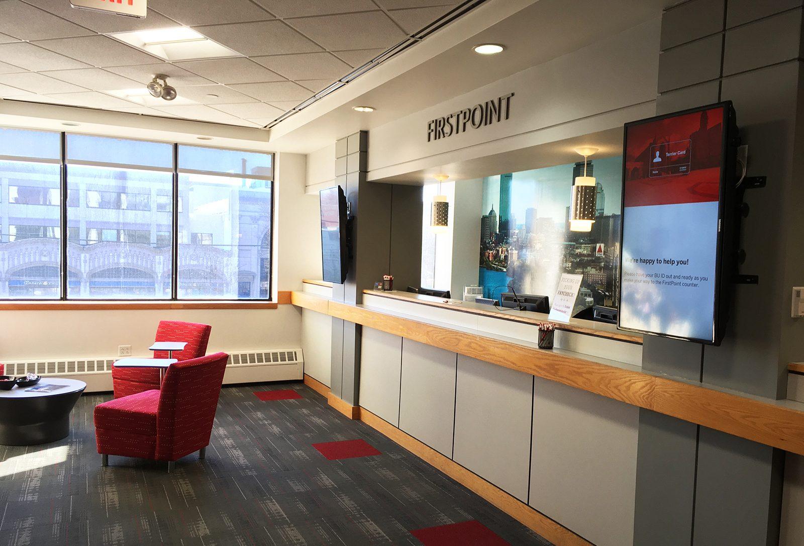 Boston University's Financial Aid Office lowers GPA requirements for scholarships. PHOTO BY BRIAN MCHALE/DAILY FREE PRESS STAFF
