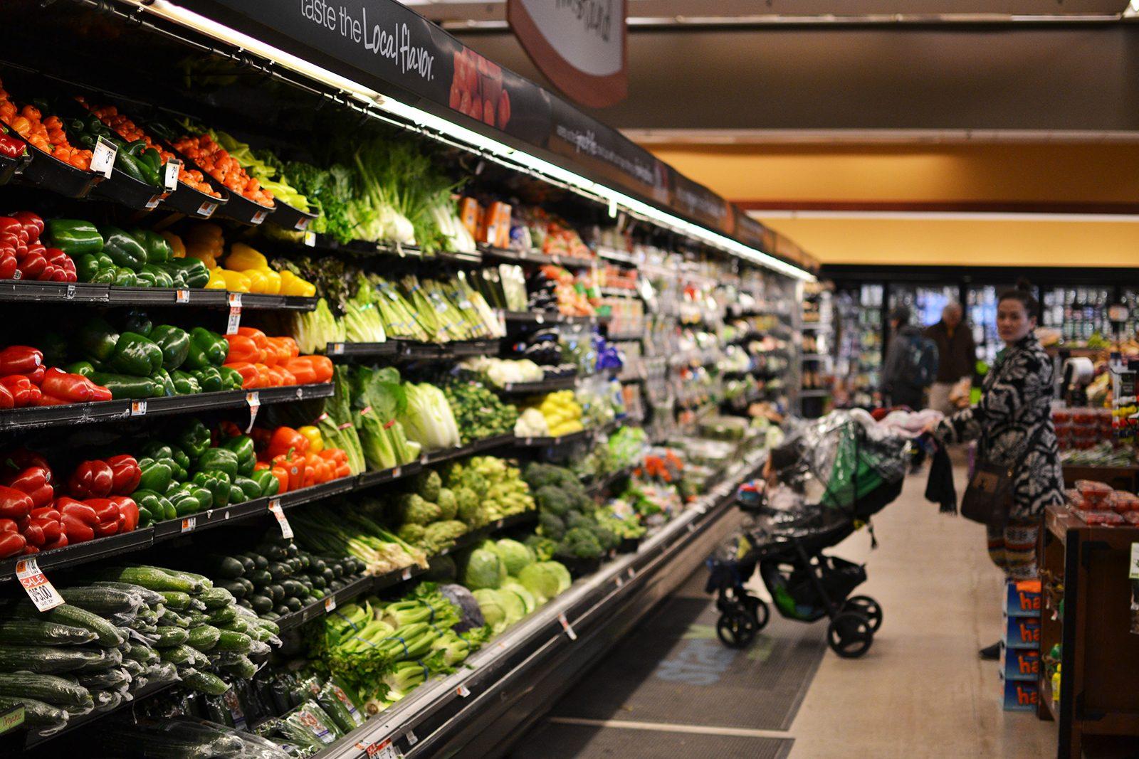 The Greater Boston Food Bank and Charles River Community Health Medical Center launch "Mobile Markets" to give eligible patients free fresh produce every third Tuesday of the month. PHOTO ILLUSTRATION BY CHLOE GRINBERG/ DAILY FREE PRESS STAFF