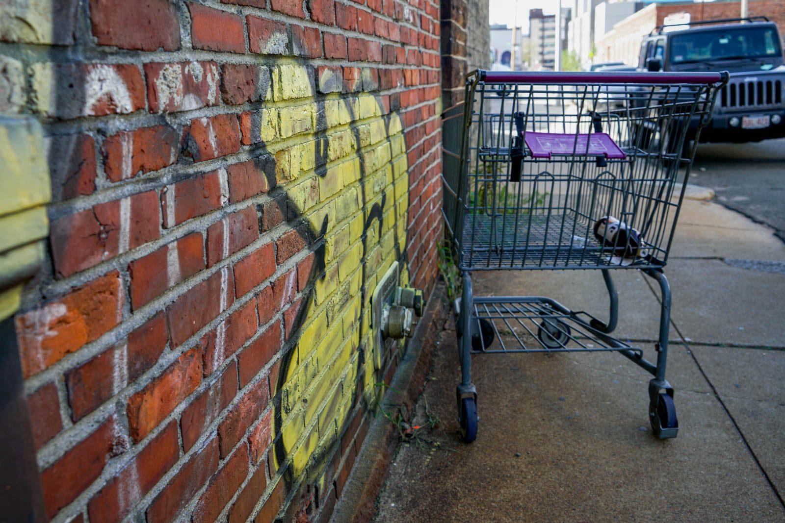 Massachusetts Governor Charlie Baker’s push to eliminate taxpayer-funded motels for the homeless was upheld in a recent decision by the state’s Supreme Judicial Court. ILLUSTRATION BY SERENA YU/ DAILY FREE PRESS STAFF
