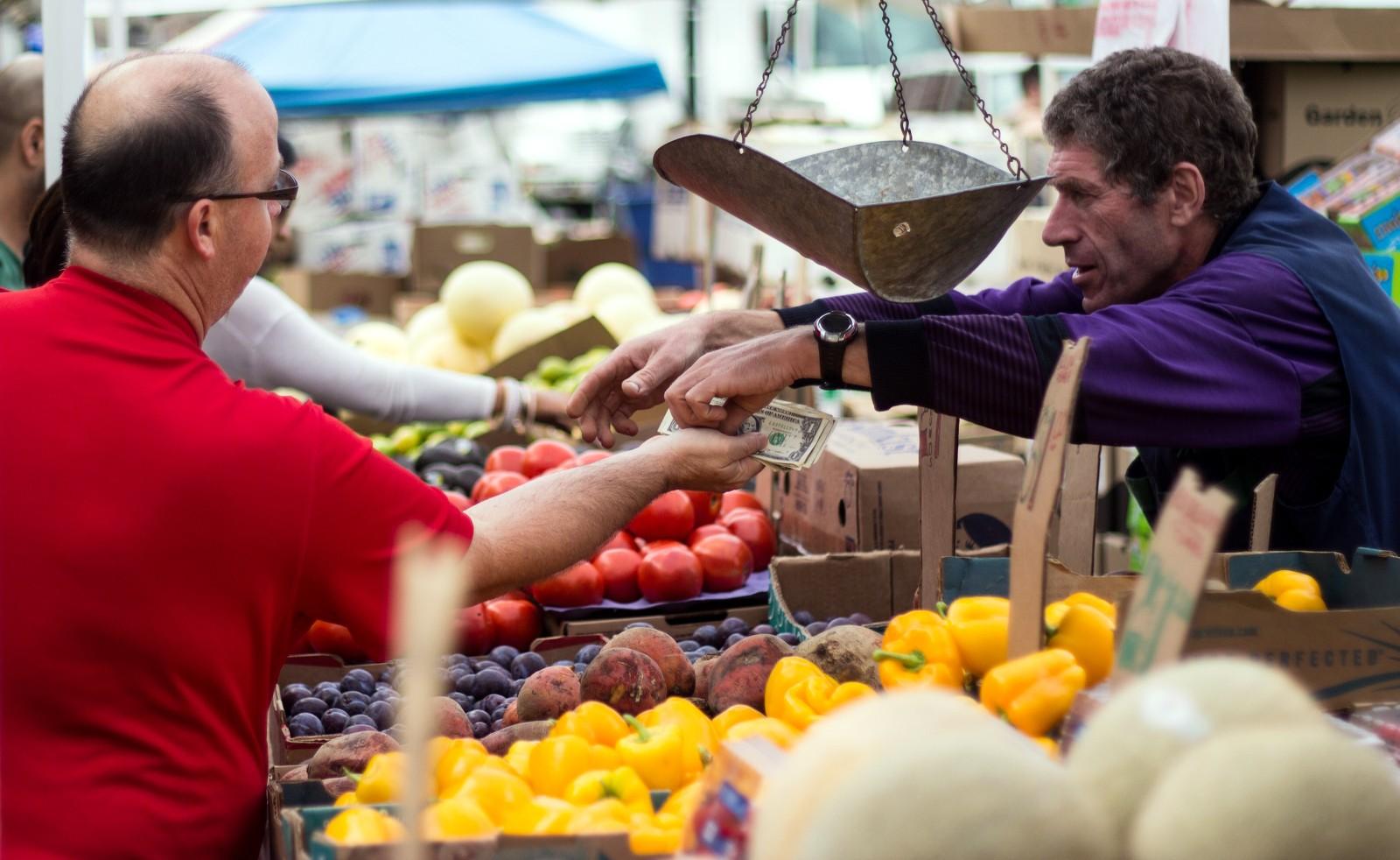 Sales have thrived for vendors of the Seasonal Seaport Farmers Market in spite of the COVID-19 pandemic. ALEXANDRA WIMLEY/ DFP FILE
