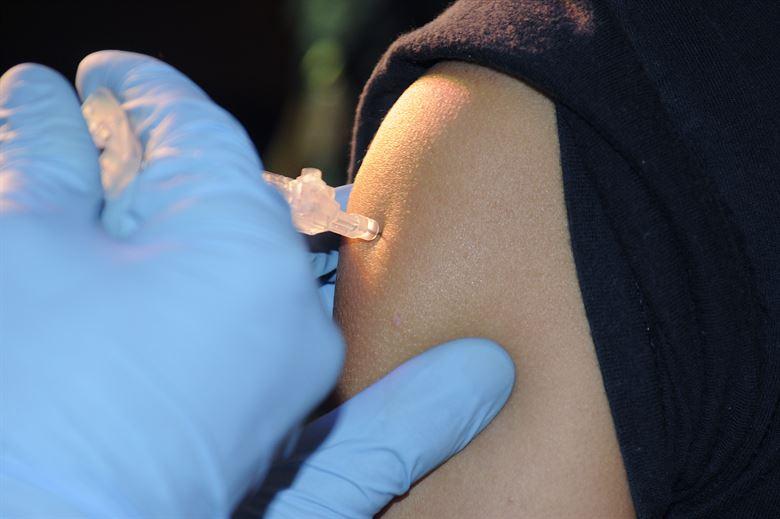 Boston University Student Health Services postponed Wednesday’s flu clinic until next week due to short vaccine supply. COURTESY OF U.S. NAVY

