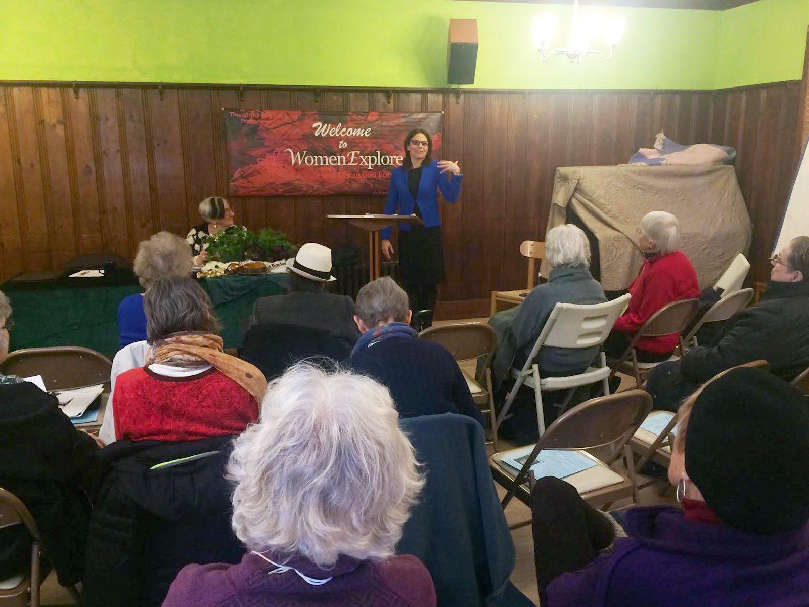 Stephanie Leydon speaks Thursday afternoon at the Democracy Center about how media acts as an informer and manipulator in today’s society. PHOTO BY JOHNATHAN KINDALL/ DAILY FREE PRESS STAFF