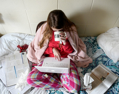 According to research by the University of East Anglia, high job demands, stress and job insecurity are the main reasons why people attend work when they are sick. PHOTO ILLUSTRATION BY MADDIE MALHOTRA/DAILY FREE PRESS STAFF