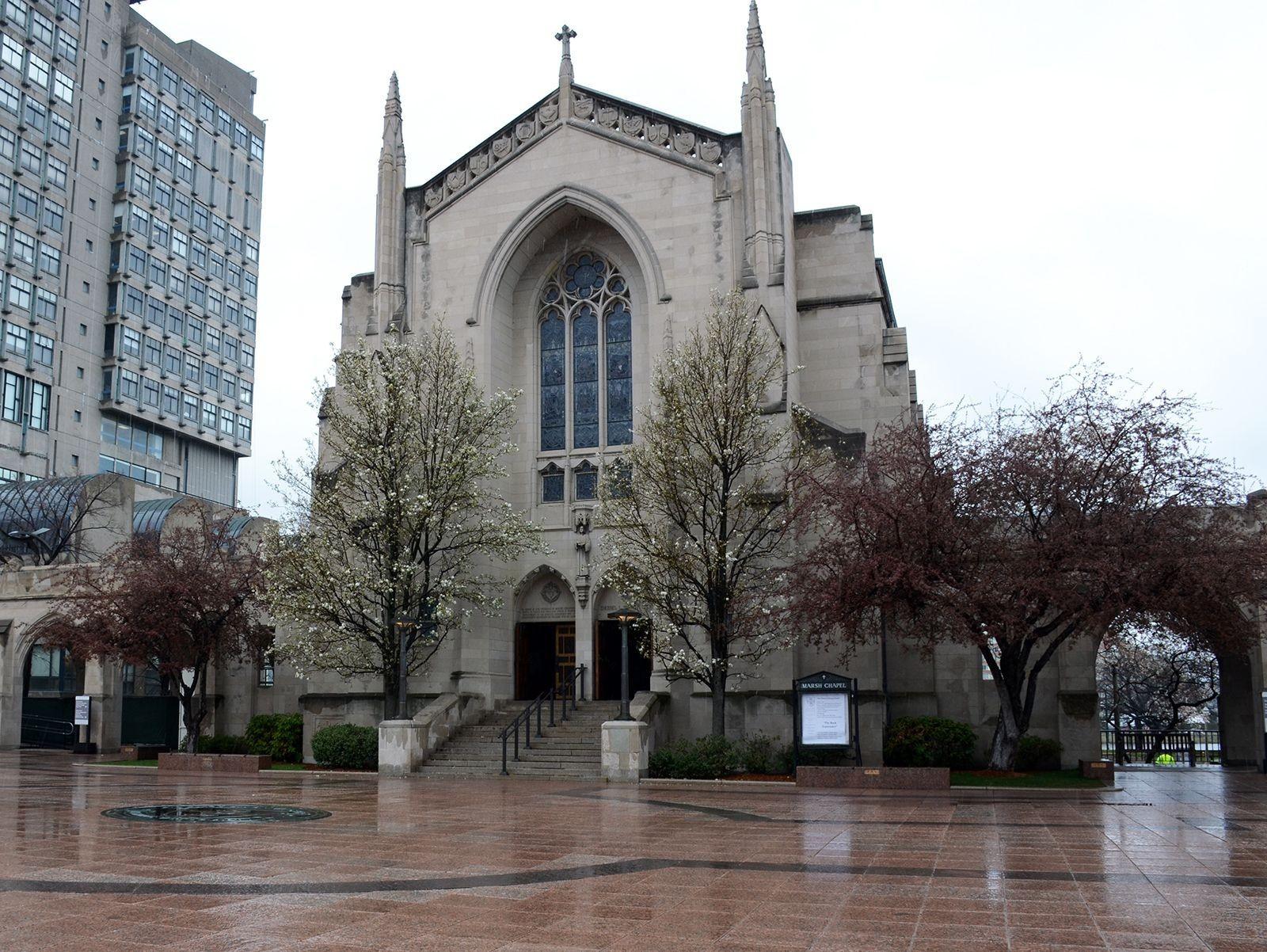 A Boston University alumna of the College of Communications journalism master’s program criticized the university for its lack of transparency in disclosing fees for a summer internship. FALON MORAN/ DFP FILE
