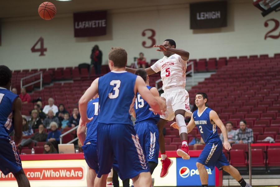 Freshman forward Walter Whyte put up 14 points against Lafayette Wednesday night after returning from injury. PHOTO BY MADDIE MALHOTRA/ DFP FILE PHOTO
