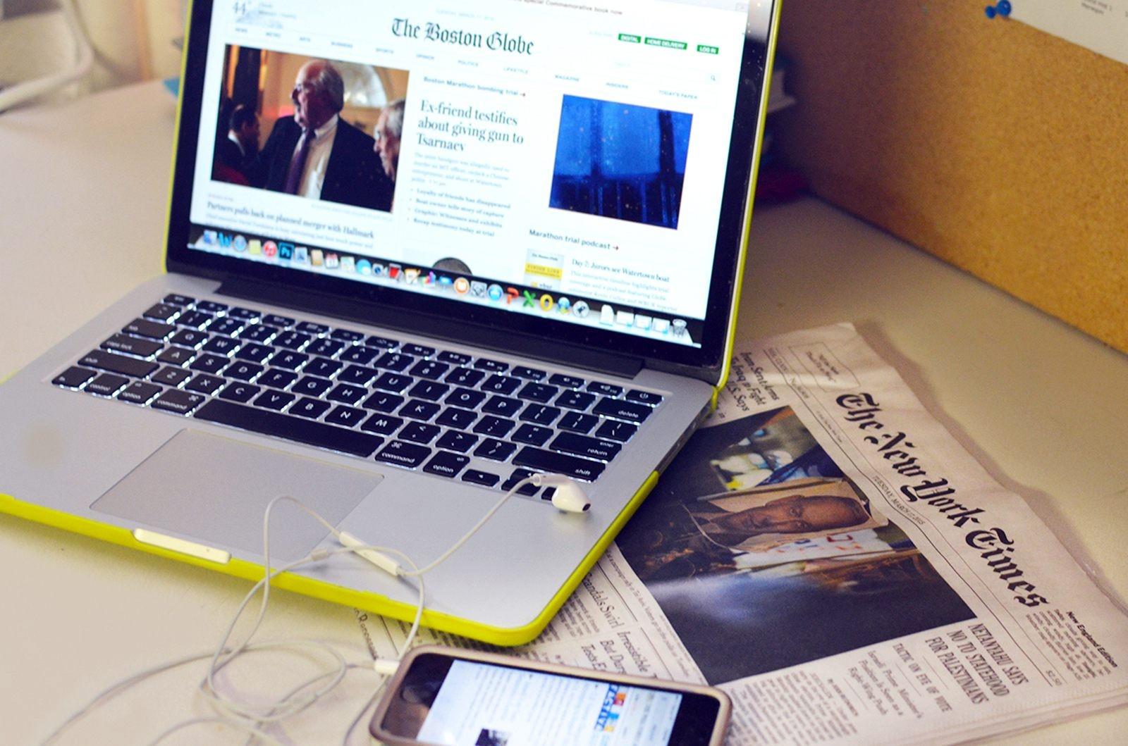A study published Monday through the Media Insight Project by the Associated Press, NORC and the American Press Institute found that millennials still consume news, but on digital platforms. PHOTO ILLUSTRATION BY WILLA RUSCOWIZC-ORAZEM/DAILY FREE PRESS STAFF