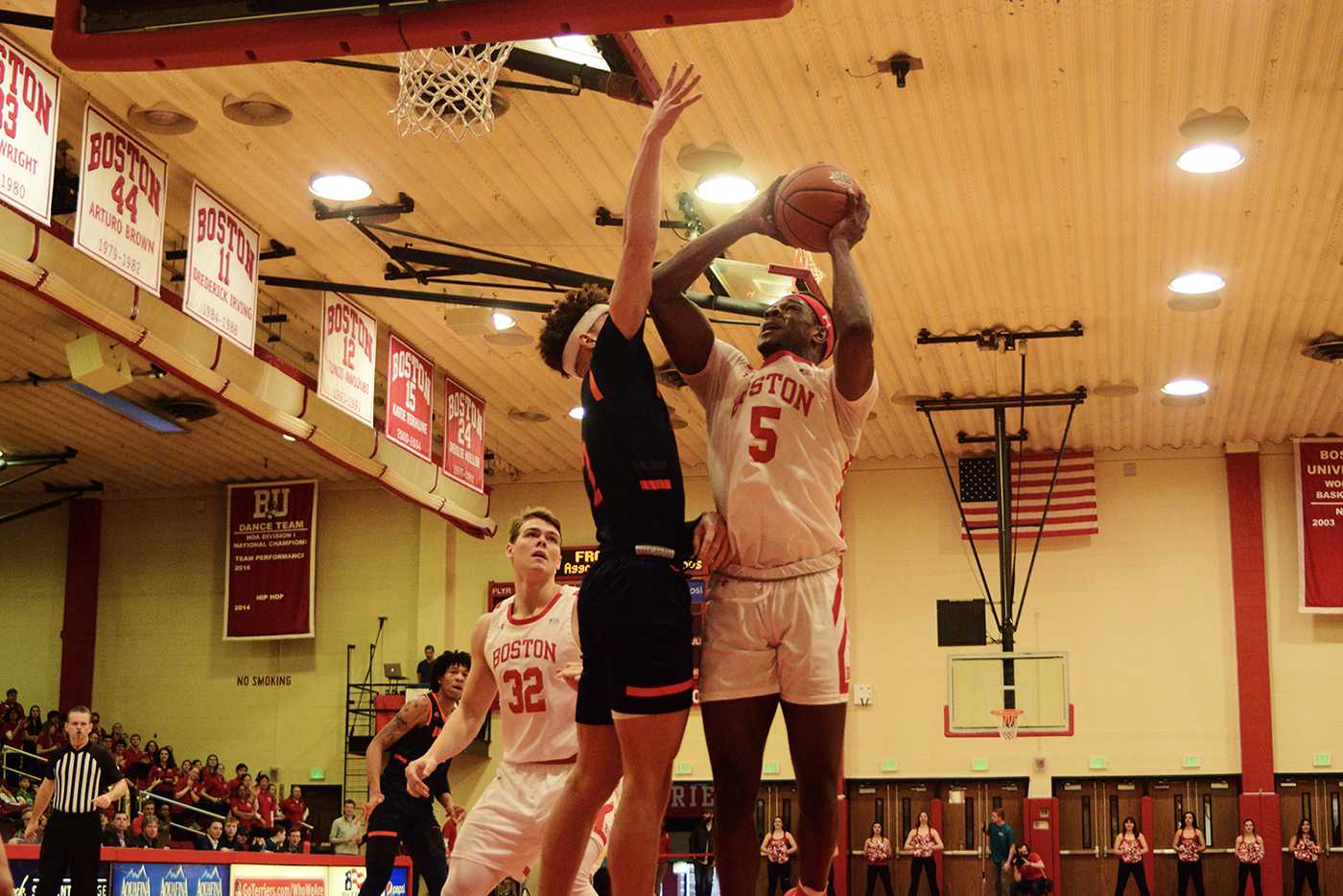 Boston University men’s basketball in a game against Bucknell University Feb. 29, 2020. The Terriers split their series against the College of the Holy Cross last weekend. JACOB COLLING/ DFP FILE