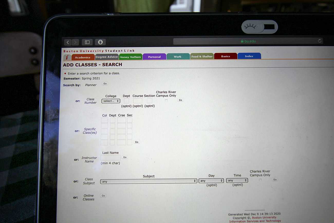 The course planner on the Boston University Student Link website. BU students found registration for the Spring 2021 semester especially competitive this year. ILLUSTRATION BY HANNAH YOSHINAGA/ DAILY FREE PRESS STAFF

