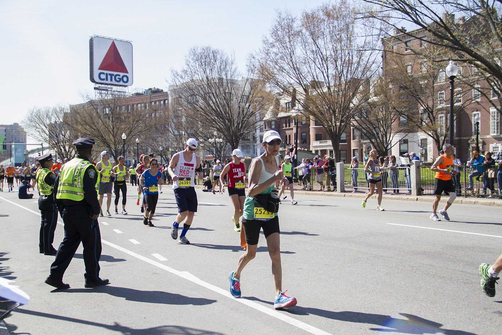 Boston residents were inspired by the perseverance of the participants of the 120th Boston Marathon on Monday. PHOTO BY SARAH SILBIGER/DAILY FREE PRESS STAFF