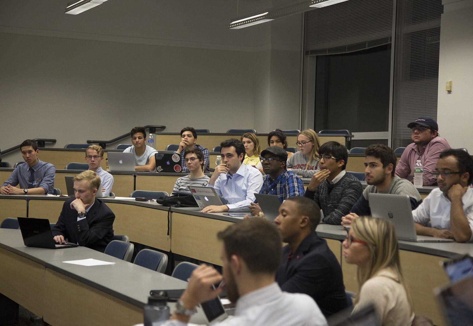 The Boston University Student Government debated the continuance of the Constitutional Reform Committee at its meeting Monday night in the Photonics Center. PHOTO BY NATALIE CARROLL/ DFP FILE PHOTO 