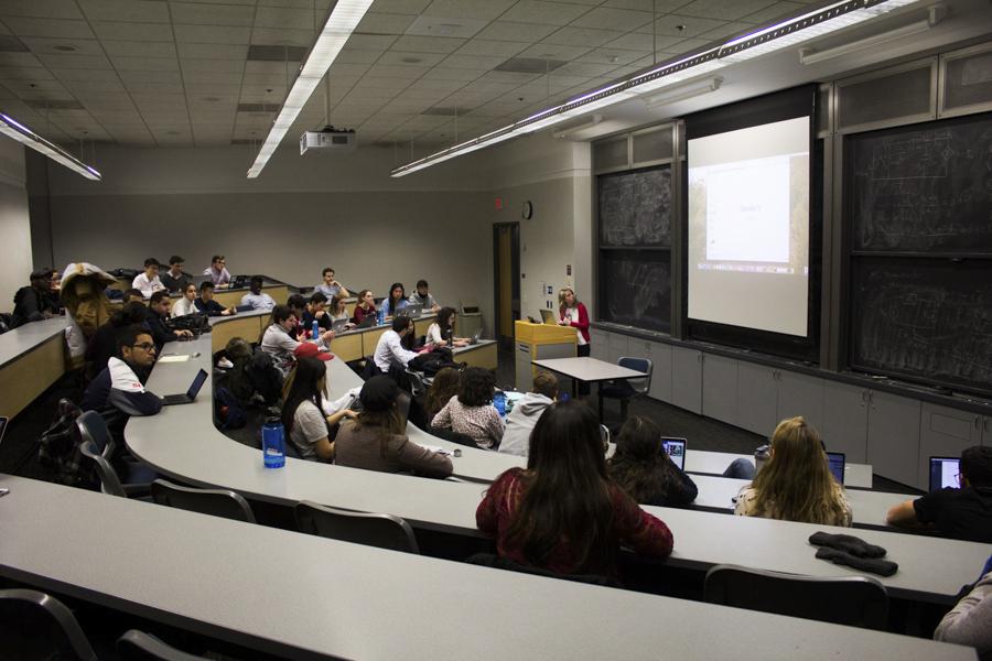 The BU Student Government meets in November. PHOTO BY VIVIAN MYRON/ DFP FILE PHOTO

